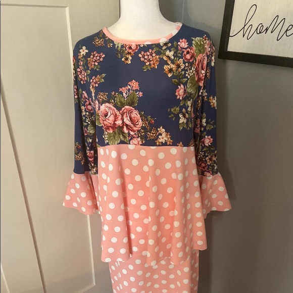 Custom made items - Picture 2 of 6